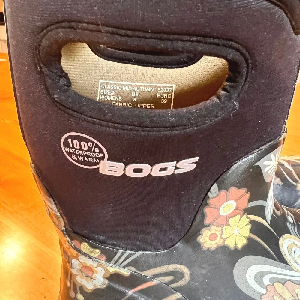 Bogs Classic Mid Autumn Floral Rain Boots Womens 8 Waterproof Winter Snow 52037